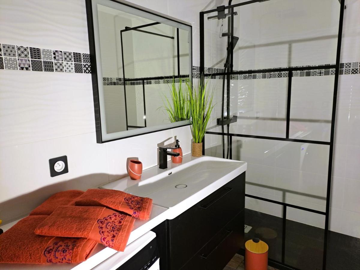 L"Indochine Apartment Perpignan Ngoại thất bức ảnh
